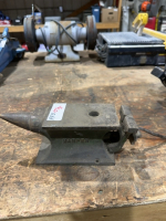 Small, small anvil vice