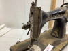 ANTIQUE SINGER SEWING MACHINE - 2