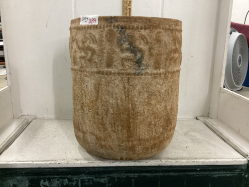 LARGE PLANT POT