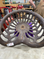 Champion Cast Seat