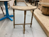 SMALL 1/2 MOON SIDE TABLE