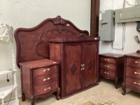 (4) PIECE BEDROOM SET - QUEEN HEADBOARD, (2) END TABLES, HUTCH TOP