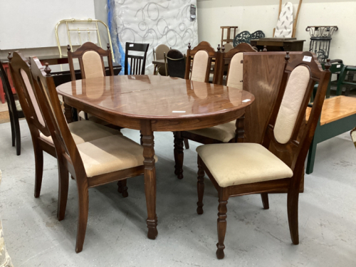 OVAL DINING ROOM TABLE & (6) CHAIRS