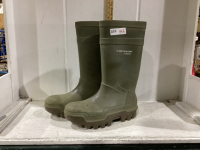 DUNLOP RUBBER BOOTS W/ STEEL TOE