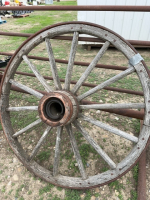 Large waggon wheel