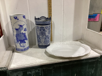 (2) BOXES W/ WHITE PLATTER & (2) VASES