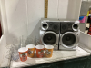 (2) JVC SPEAKERS & DRINKING GLASSES