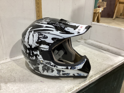 SIGI MOTORCYCLE HELMET