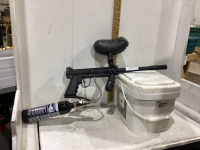 PAINTBALL GUN & FULL BUCKET OF PAINT BALLS