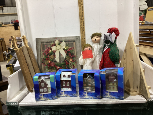 (2) BOXES W/ CHRISTMAS DECOR