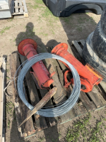 Two speed jacks tandem and roll of soft wire