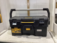 DEWALT TOTE & POWER TOOLCASE