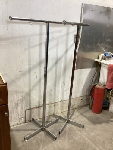 (2) METAL STANDS W/ HANGING BARS