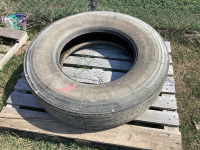 Transport tire