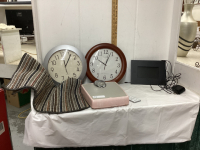 BOX W/(2) CLOCKS, DOOR MAT, DIGITAL FRAME VINTAGE BATHROOM SCALE