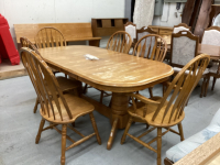 DOUBLE PEDESTAL DINING TABLE WITH 6 CHAIRS