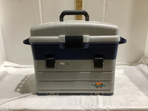 FLAMBEAU TACKLE BOX