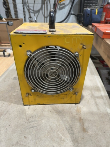 Leader 12 V fan