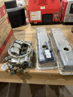 Two barrel carburetter and chrome valve covers