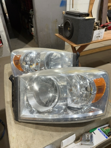 Set of headlights