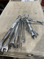 Open end and box and wrench set