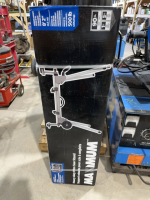 Maximum heavy duty mitre saw stand