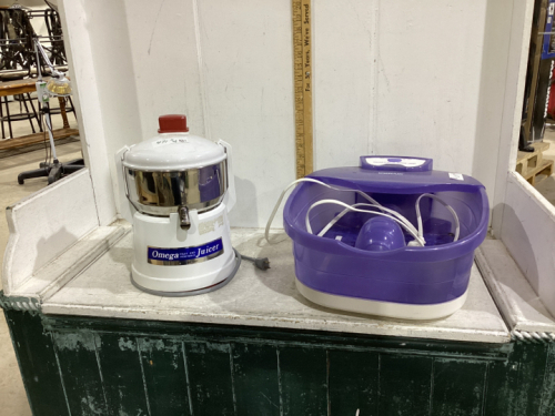 CONAIR FOOTBATH & OMEGA JUICER