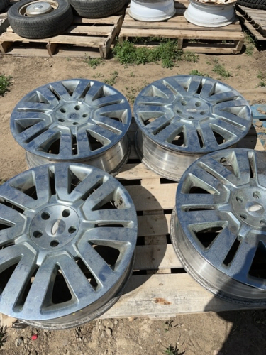 Ford five bolt Polished aluminum rims