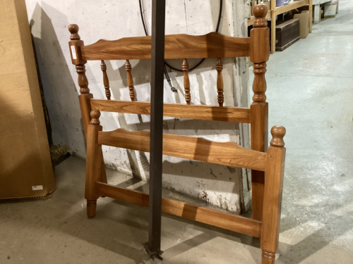 SINGLE WOOD BED FRAME