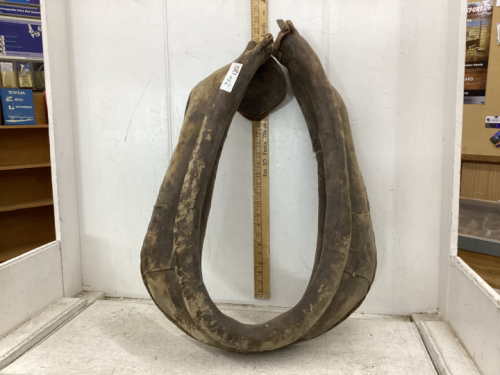 ANTIQUE HORSE COLLAR