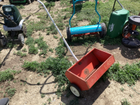 VINTAGE METAL FERTILIZER SPREADER