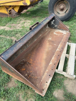 Bobcat bucket