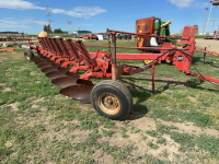 Massey Ferguson 880 plough