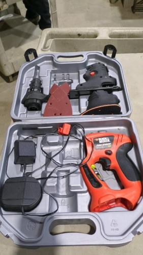 BLACK AND DECKER 12V FIRESTORM