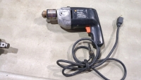 BLACK + DECKER DRILL