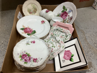 ASSORTED ROSE PATTERNED DISH SET