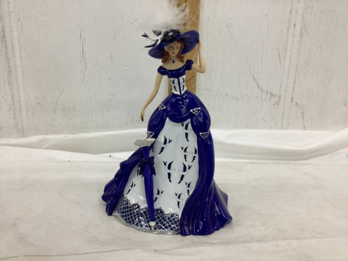 “THE BLUE WLLOW LADY” COLLECTION FIGURINE - “ROWENA”