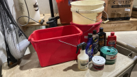 3 BUCKETS WITH AUTO CLEANING SUPPLIES