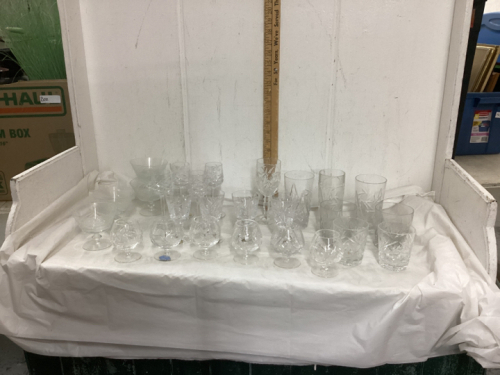 MISC PINWHEEL CRYSTAL GLASSES