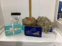 (4) VINTAGE WIGS & (2) WIG STANDS