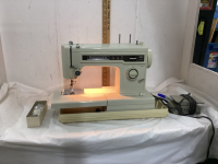 KENMORE PORTABLE SEWING MACHINE