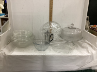 BOX OF GLASSWARE - COVERED CAKE PLATE, (7) MIXING BOWLS