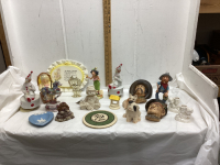 FLAT W/ MISC COLLECTIBLE TRINKETS - OLD SUN POTTERY HOT PLATE, CLOWNS, GRANDMA MONEY BANK, COWBOYS, ETC