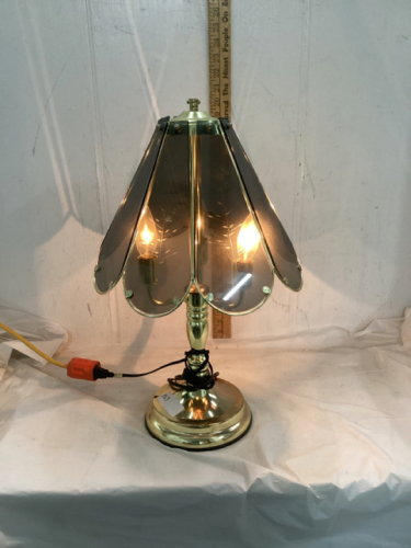 METAL & GLASS TABLE LAMP