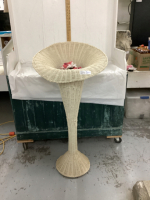 TALL WICKER FLORAL STAND