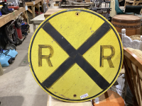 ROUND WOOD “RAILROAD CROSSING” SIGN