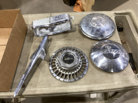 VINTAGE HUBCAPS, HOOD ORNAMENT AND GRILL INSERT