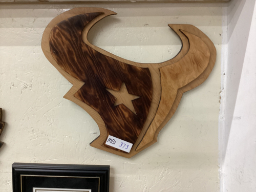 HANDCRAFTED HOUSTON TEXANS LOGO WALL DECOR - WOOD