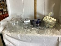 ASSORTED KITCHENWARE