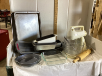 (2) BOXES BAKEWARE -GLASSCAKE PANS, BREAD PANS, MIXMASTER, ROASTER, ETC